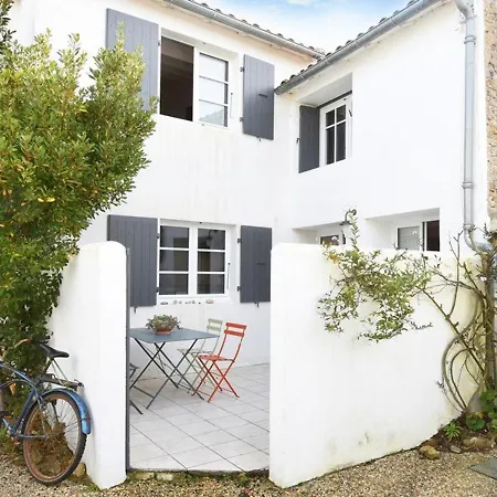 Maison De Charme Au Centre Du Village Avec Cheminee Et Cuisine Equipee - Fr-1-434-56 Ferienhaus Les Portes-en-Re